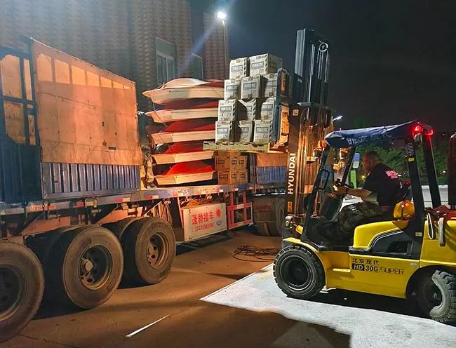 Accepting social donations, the Yellow River Commission and the Yangtze River Commission urgently transport materials to support Hebei! Zhuozhou: Severely Affected Rivers | Disaster Relief | Materials