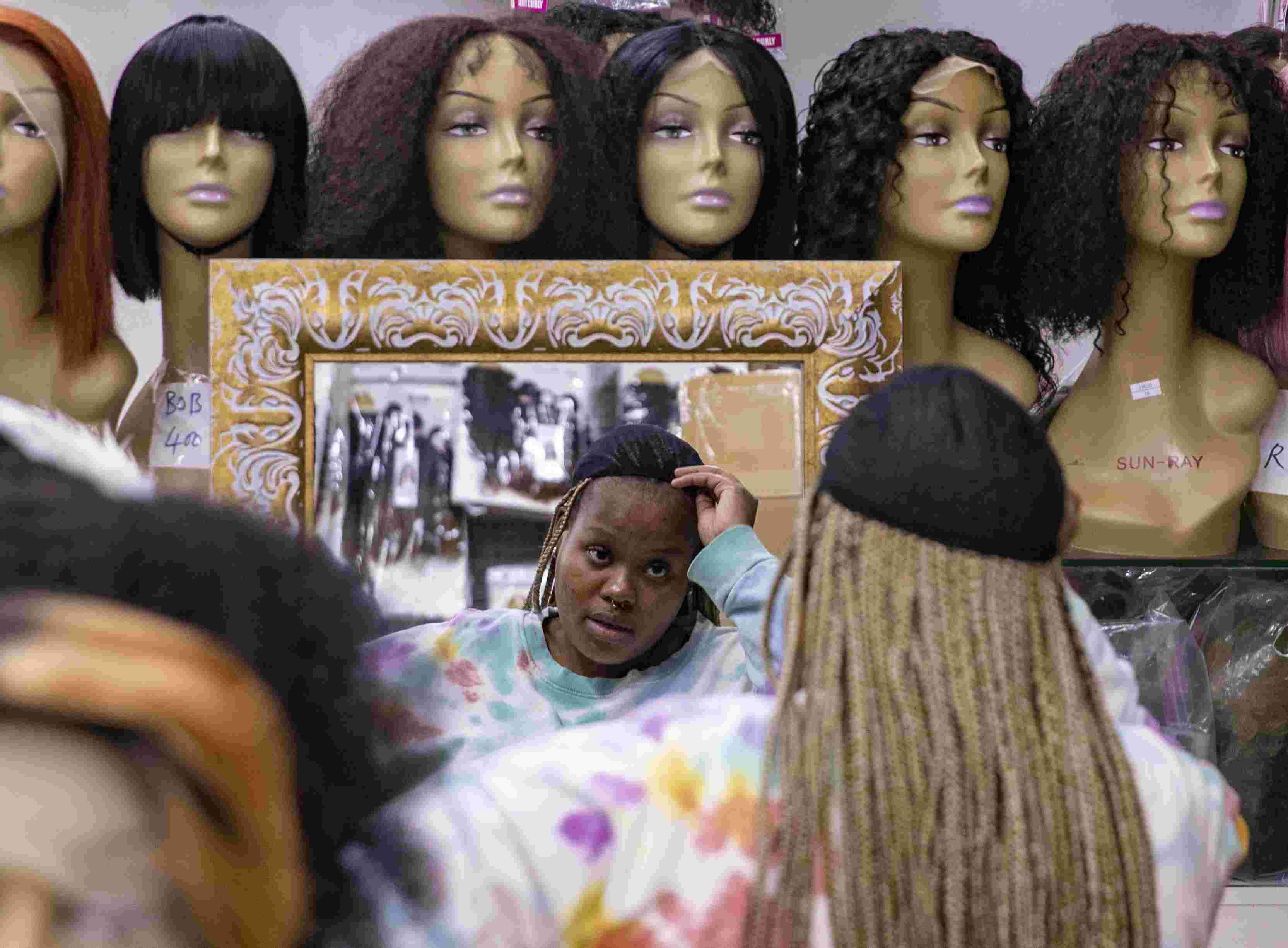 The African Tour of Chinese Wigs Wigs. June 9th | Hunan Shaoyang Sunshine Hair Products Co., Ltd. | Wig