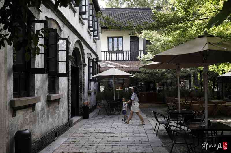 Digging into the culture of the top scorer and launching the top scorer coffee, Jinshan Fengjing Centennial Top scorer Building, Xinsheng Fengjing Ancient Town | Cai Yitai | Top scorer