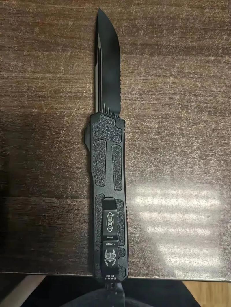 A man was administratively detained and brought two knives into Beijing Universal Resort for equipment | security check | Beijing Universal Resort