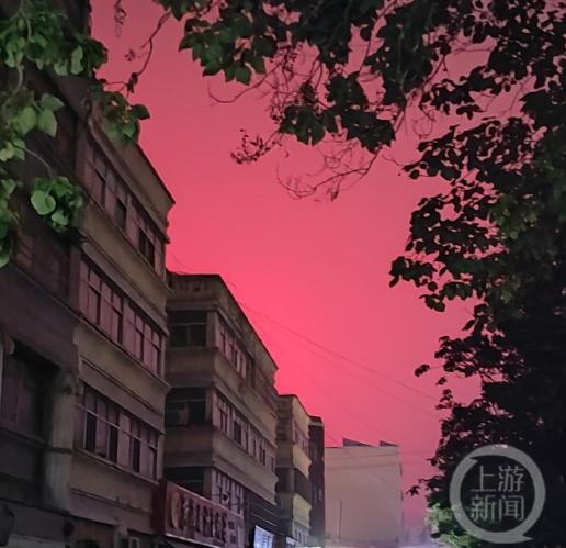 Jinan Earthquake Monitoring Center responded that strange red light appeared in the sky in many places before and after the Shandong Plain earthquake. Video | Blogger | Red Light