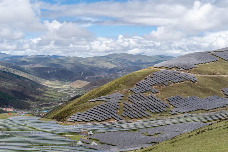 穿越中国新基建|全球最大水光互补电站雅砻江柯拉光伏电站投产发电四川甘孜藏族自治州雅江县柯拉乡|水光|雅砻江柯拉光伏电站