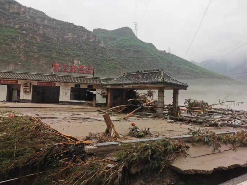 Someone unfortunately died, Hebei Laishui calls for help! Rare Floods Passing through Mountainous Areas Floods | Terrain | Mountainous Areas