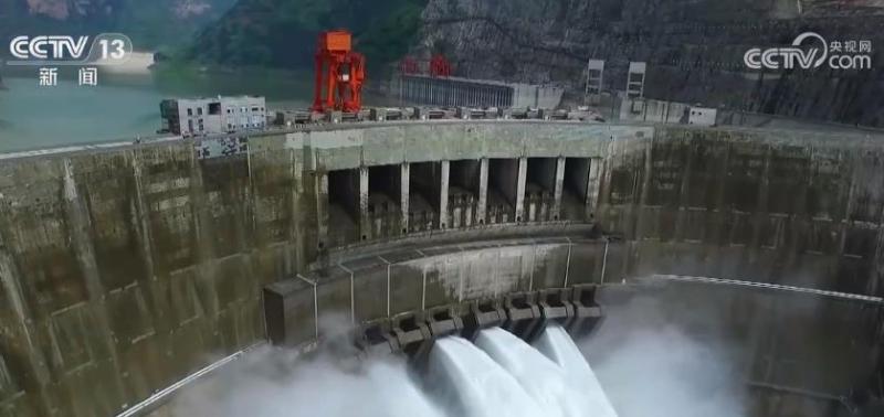 Six cascade power stations on the main stream of the Yangtze River provide strong support for the "West East Power Transmission" with peak supply guarantee