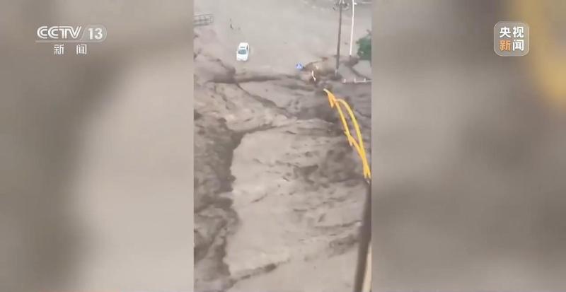 Over 100000 people in Zhuozhou have been affected by the disaster... The Mentougou Railway has been washed away, and the Beijing Tianjin Hebei region has been hit by water! Three Days of Rain in Beijing for a Year Zhuozhou | Beijing | Rice Noodles