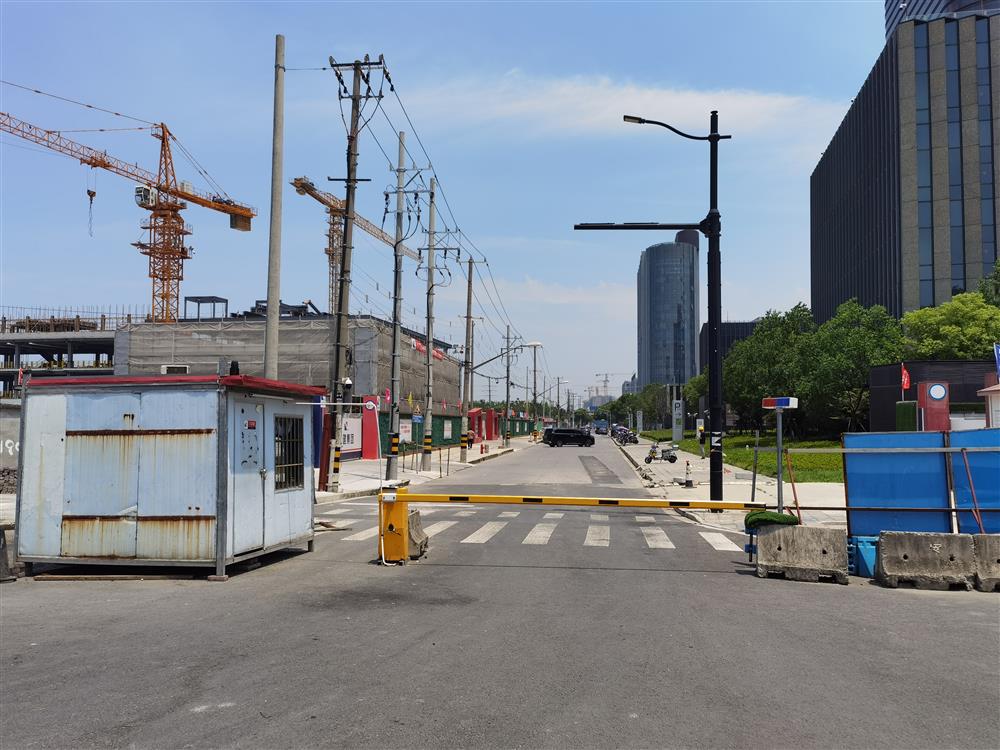 What happened to Shanghai's "Jinchang Road" when only a portion was built and left unused for two years? Known as "crossing three districts" to connect Duantou Road citizens | Jingtai | Duantou Road