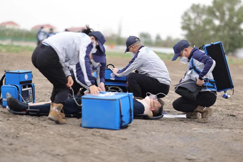 Chinese Stars | Supporting Aerospace Heroes with Life Support Umbrella Medical | Mission | Life