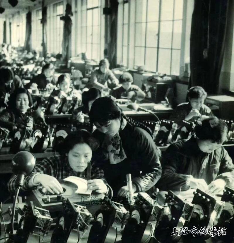 After the Liberation, Mayor Chen Yi's Demands Must be Solved | Looking Back at Shanghai Research, Ordinary People Have No Houses, Live Squeezed, Live Far in Beds | Employees | After the Liberation