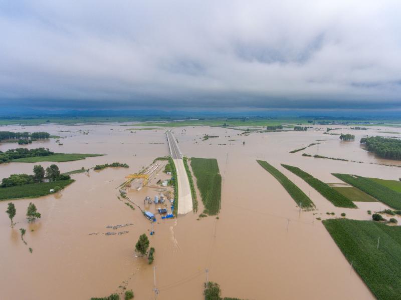 Fighting Floods and Defending Homeland - A Report from the Frontline of Flood Control and Disaster Relief in Harbin, Zhao Yan | City | Harbin