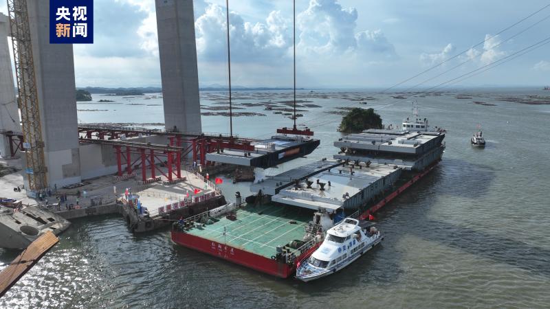 Breakthrough progress! The main channel bridge of Longmen Bridge has officially entered the steel box girder hoisting stage. The main channel bridge | steel box girder | bridge