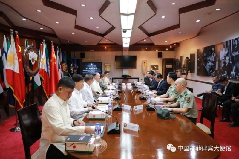 中国大使会见菲律宾新任防长合作|政策|问题|中方|关系|中国|大使|坚持