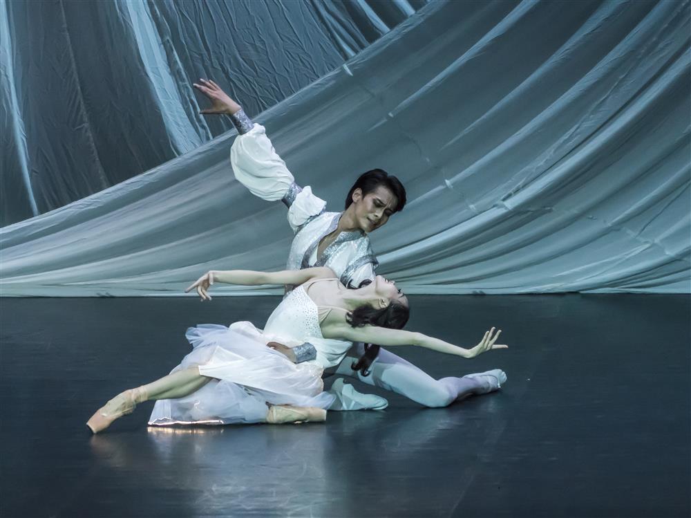 The Shanghai Ballet combines fashion and ballet, with Pierre Cardin directing the design of Marco Polo - The Last Mission | Shanghai Ballet | Ballet