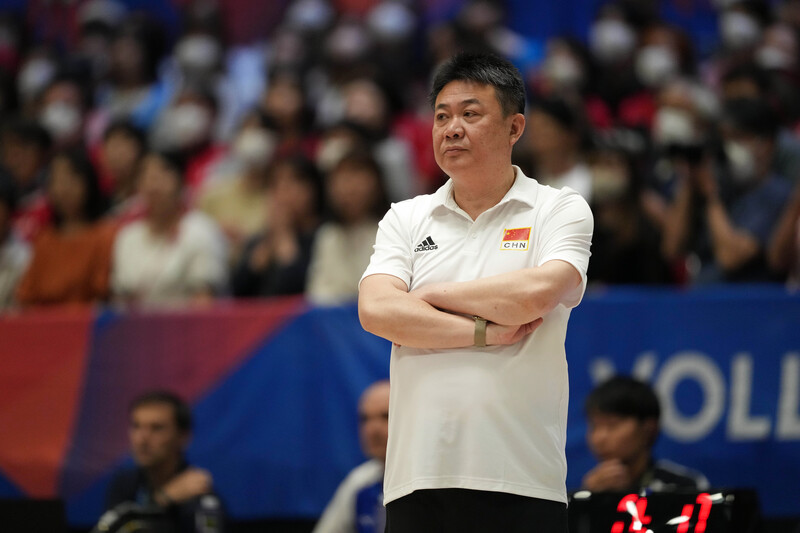 The Japanese women's volleyball team was devastated by the Chinese women's volleyball team, with Li Yingying transforming into an "iron hammer" and Cai Bin deserving of the "Little Zhuge" competition | Chinese women's volleyball team | Zhuge