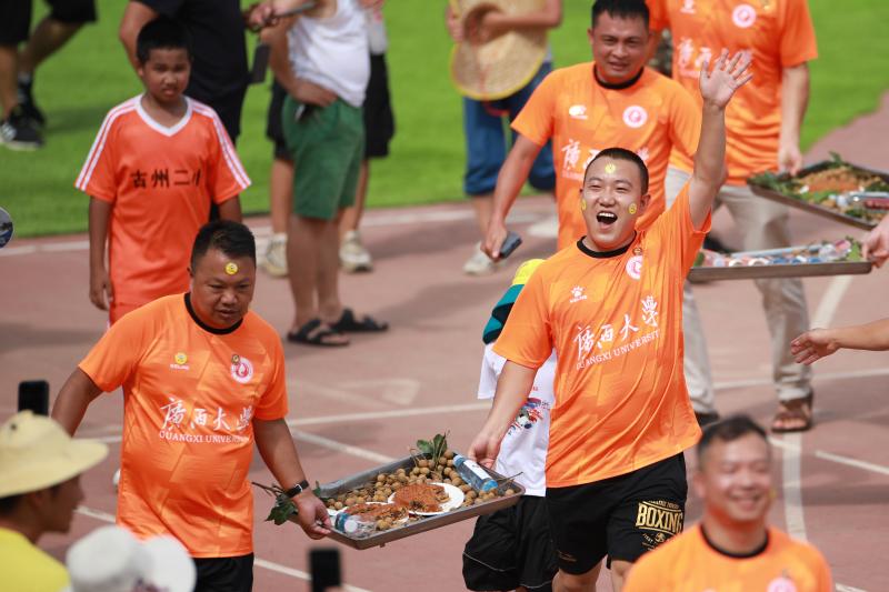 "Village Super" has a new gameplay! Guizhou Rongjiang Food Football Friendship Tournament kicked off football | Guizhou Rongjiang | Food