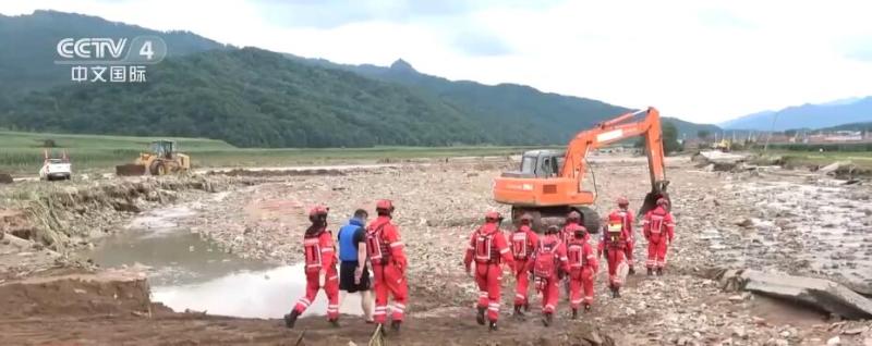 吉林多地出现强降雨天气近千人救援队伍赶赴受灾村屯队伍|受灾|村屯