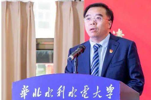 One "quasi 85th generation"! He, born in the 1980s, plans to be promoted to deputy department, with four department heads serving as new members of the Standing Committee and Deputy Department of Yunnan University