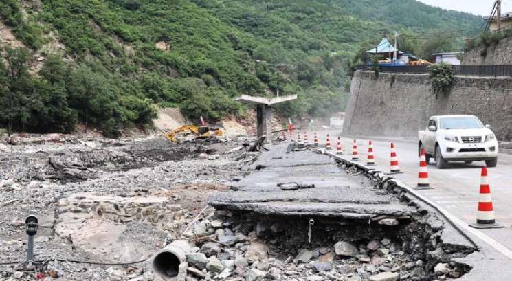 鏖战永定河！直击中央企业助力北京灾后基础设施重建垃圾|河道|企业