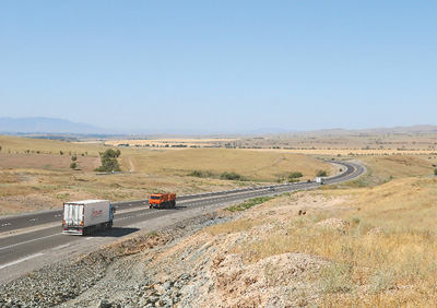 Connectivity Helps Kazakhstan's Economic Development (Jointly Building the "the Belt and Road" · First Site) Highway | Project | Connectivity