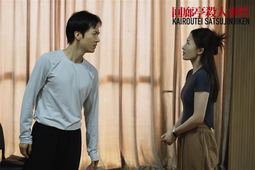 He suffered a lot of torture, and the director said that Mao Zijun starred for the first time in the stage play "The Killing Incident at the Corridor Pavilion" | The Corridor | Director