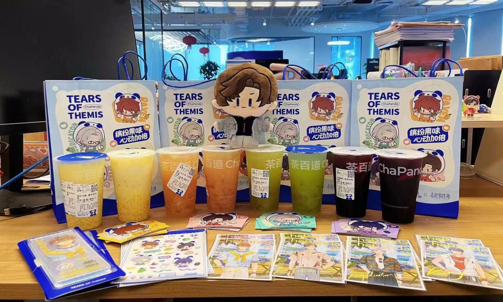 Contract coworkers' milk tea for co branded surroundings: new cultural consumption in the eyes of "Houlang", have dinner with Conan anime | Animation | Colleagues