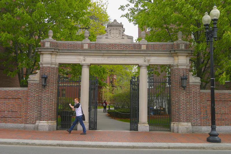 Harvard University admission rules under investigation, suspected of racial discrimination against white people | relationship | investigation