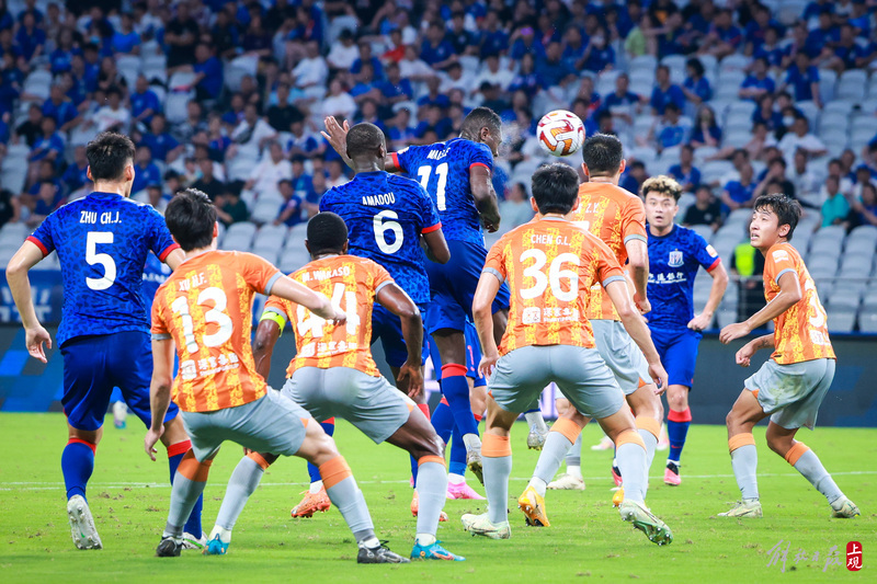 Shanghai Shenhua returned to second place in the league, and after the game, Wu Jingui shouted, "Bring victory to Blue Magic" in Shenzhen| Shanghai Shenhua | League