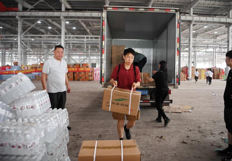 Donated supplies from various regions arrived in Zhuozhou, Hebei. August 5th | Steel Research Materials in Zhuozhou City, Hebei Province | Zhuozhou