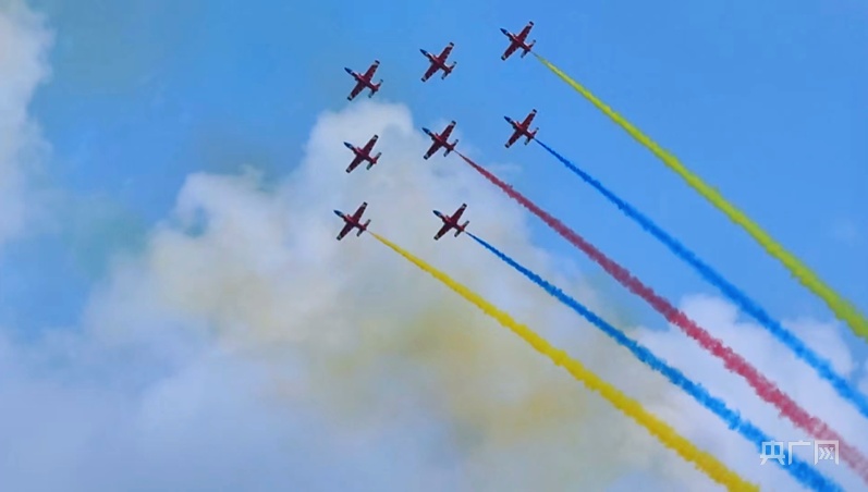 Long Sky Sharp Blade Watches "Blue Sky Honor Guard" Dancing in the Battle of the Heavenly Sky, Jiuxiao Air Force | Changchun | Honor Guard