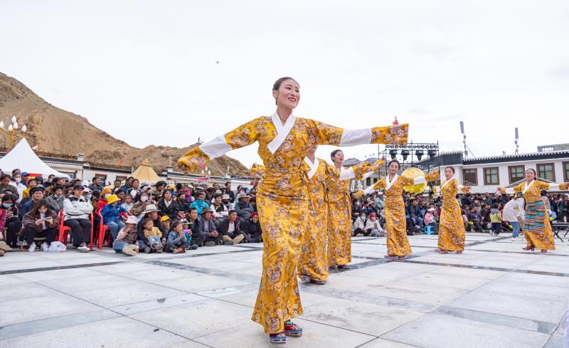 New Exploration of Cultural Tourism | Shigatse, Xizang: Music Tour at the foot of Mount Everest Food Festival | Music | Shigatse, Xizang