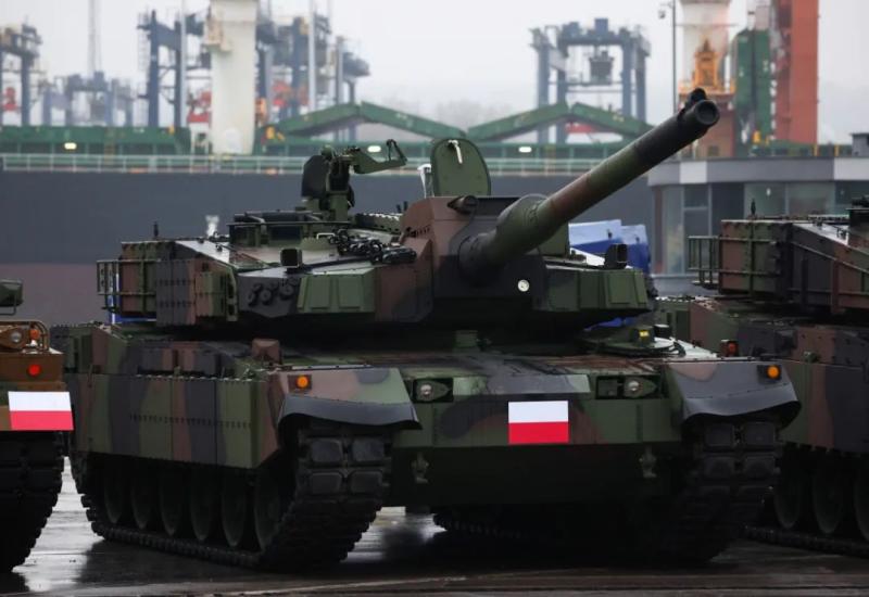 Foreign media: Poland is purchasing over 1000 tanks and 600 artillery pieces! "The firepower will surpass the sum of Britain, France, Germany, and Italy" military | Europe | firepower