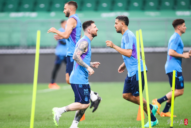 Preparing for the final practice before the game, Messi sipped Madeira tea on the sidelines, teammate | Argentina | Madeira tea