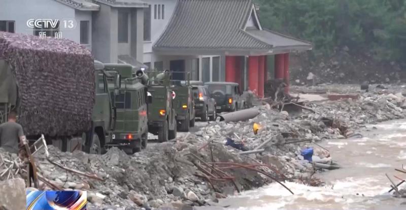 The officers and soldiers of the People's Liberation Army and the People's Armed Police Force continue to fight tirelessly, fully dedicating themselves to flood prevention and disaster relief personnel | officers and soldiers | the People's Liberation Army