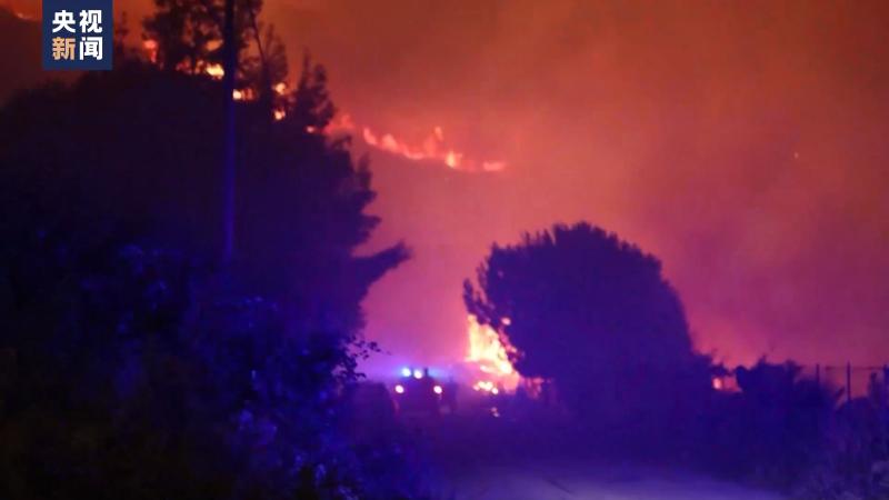 Greek forest fires ignite air force ammunition depots, causing multiple European countries to be hit by forest fires