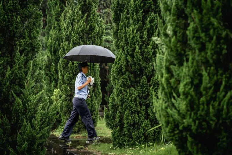 Your sister took your gun!, Yin Mingzhi, Longchuan County | Yin Mingyan | Sister