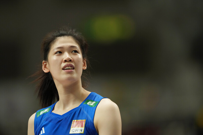 The Japanese women's volleyball team was devastated by the Chinese women's volleyball team, with Li Yingying transforming into an "iron hammer" and Cai Bin deserving of the "Little Zhuge" competition | Chinese women's volleyball team | Zhuge