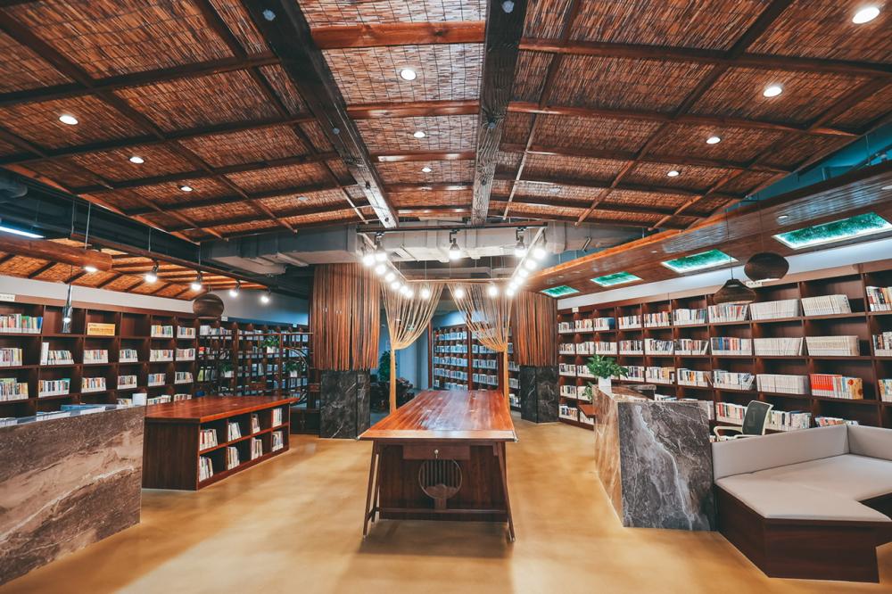 There is a new reading space in North Shanghai, and the Industrial Wind Science and Technology Innovation Building has settled in a high-end study for reading | International | Study