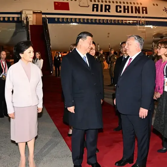 Xi Jinping visits Hungary again and has new ideas, "come home"