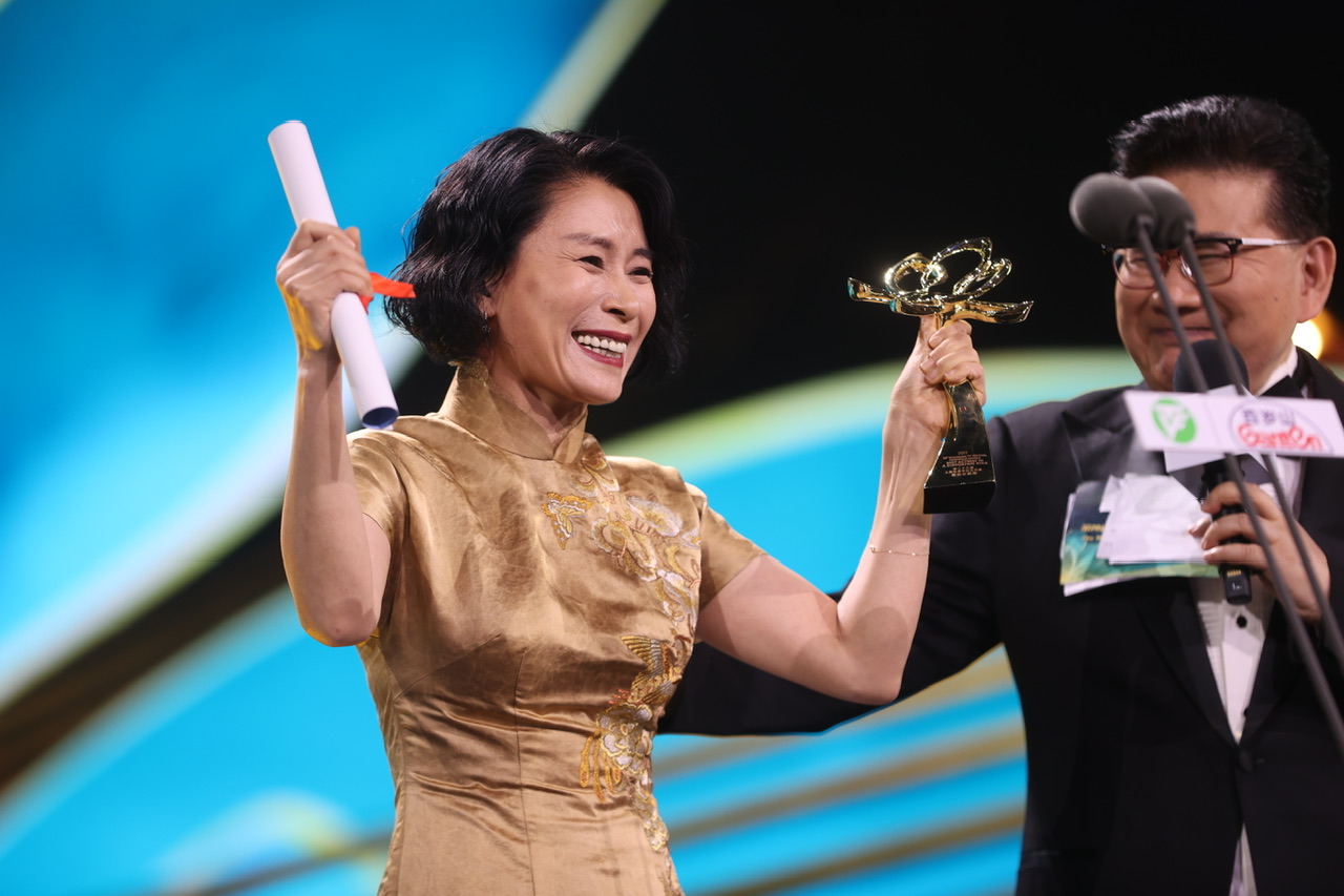 The Magnolia Award has just been announced!, "In the World" won 5 awards, Lei Jiayin and Wu Yue won the Best Actor and Actress TV Drama | China | Male and Female