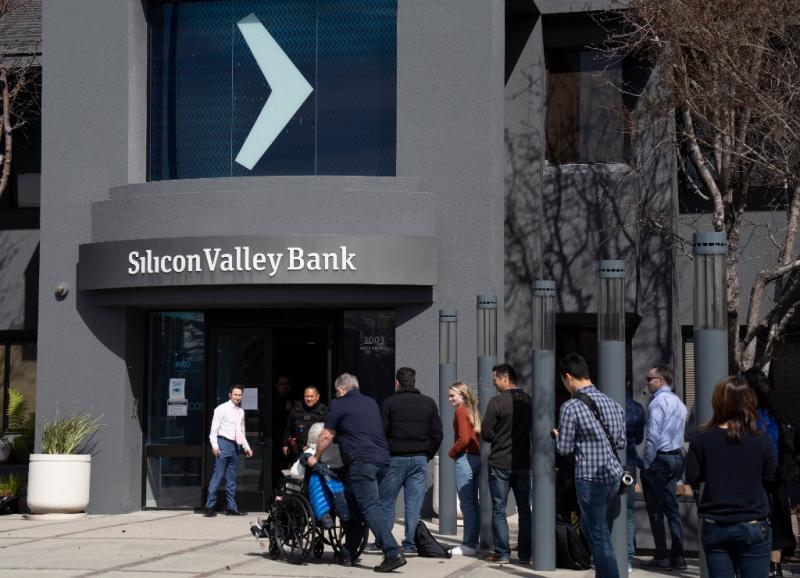 The British newspaper reports that regional banks in the United States are still struggling to escape the "respirator". Silicon Valley Bank | Bank | United States