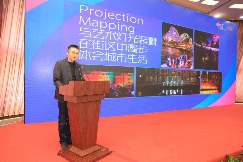 The 2023 Jing'an International Light and Shadow Festival is here, with architecture serving as a backdrop and the city as a stage. ShiningShanghai | Brand | Stage