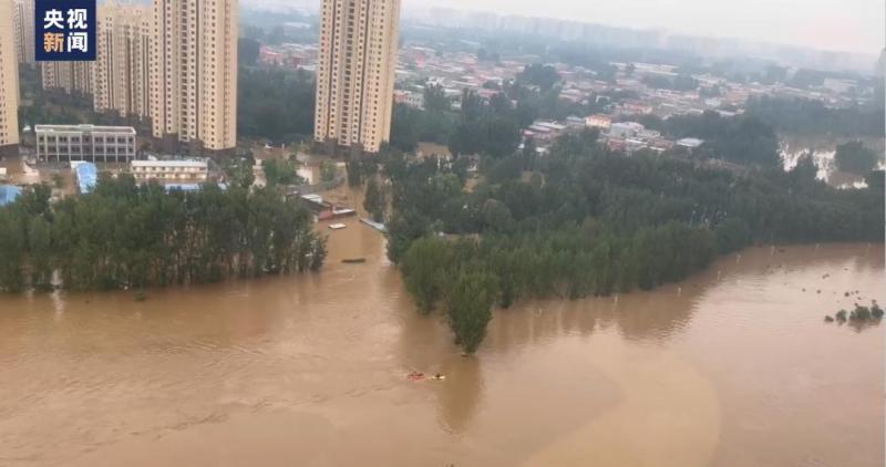 Inside is a 4-month-old baby... a helicopter lifts a small rescue bag from Zhuozhou | Rescue | Baby