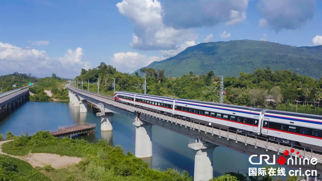 The 10th Anniversary of the the Belt and Road "Family Visits" Realized the Reunion of the Chinese and Laotian Railway Builders