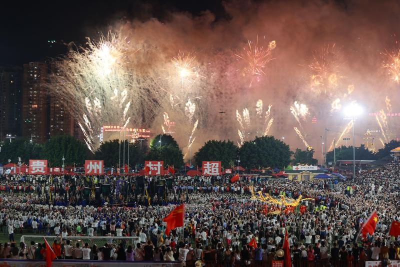 Chasing the "Ball" towards the Future - Written on the occasion of the Guizhou "Village Super League" Finals Audience | Village Super League | Finals