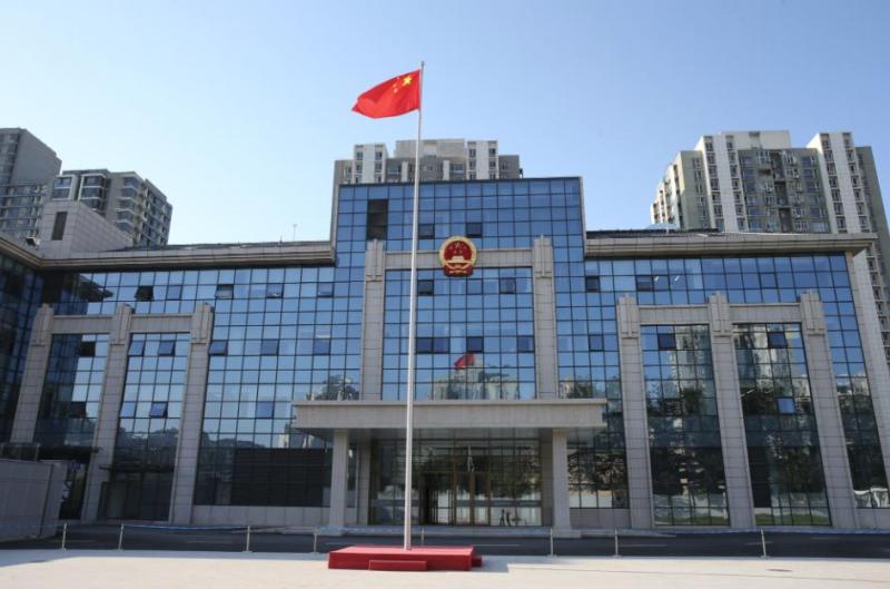 Sentenced to 5 years in prison, can one go to a prestigious school through connections? The post-2000 generation defrauded relatives of over 450000 yuan from prestigious schools
