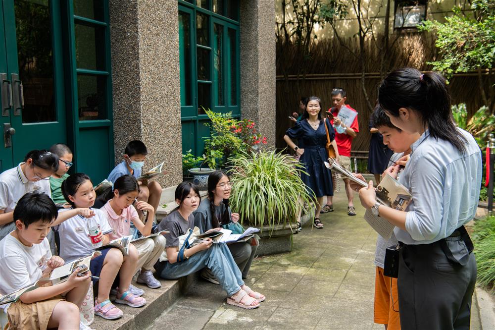 Pushing open this door on Wukang Road, with a sense of suspense, Ba Jin | Former Residence | Wukang