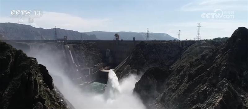 Efficient, Complementary, Energy saving, and Emission Reduction of Hydropower, Optoelectronics, Qinghai Clean Energy, Cross regional Export of Photovoltaic Power Stations | Hydroelectric | Export