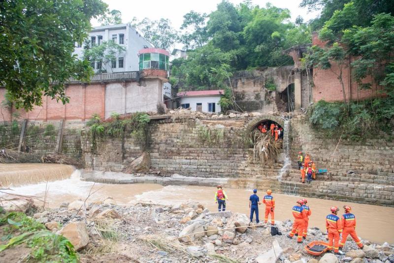 重庆万州洪涝地质灾害已造成17人死亡、2人失踪开挖|救援|重庆万州