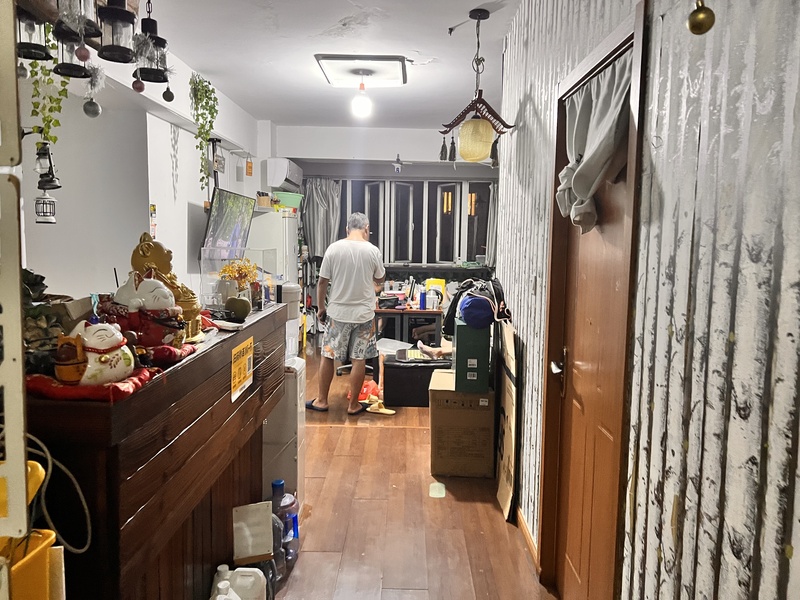 Frequent complaints of disturbance to residents... group rental with high and low beds scattered and covered in the shell of "youth tourism": located in residential areas | prestigious families | Shanghai