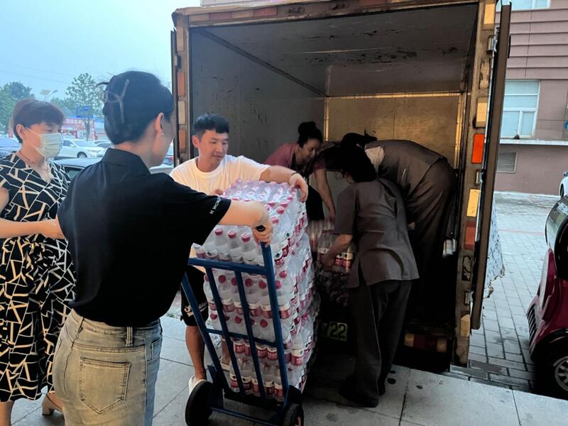 "Everyone is working together to overcome difficulties!", Zhuozhou Hotel in the flood: Free placement of rescue team members to stay at the merchant | Wuhui | Hotel