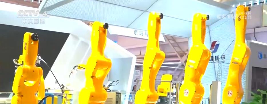我国机器人市场应用加速拓展工业机器人装机量占全球比重超50%装机量|机器人|市场